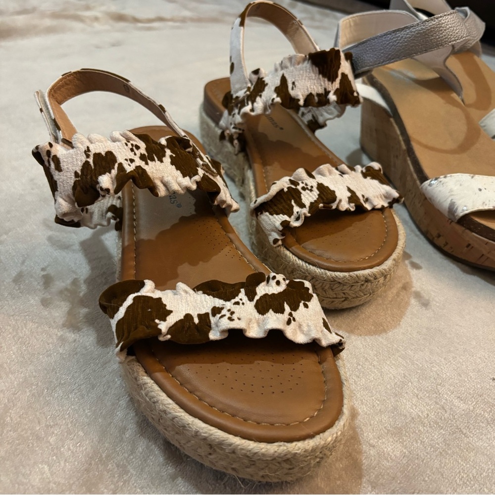 Cow print platforms w buckle strap